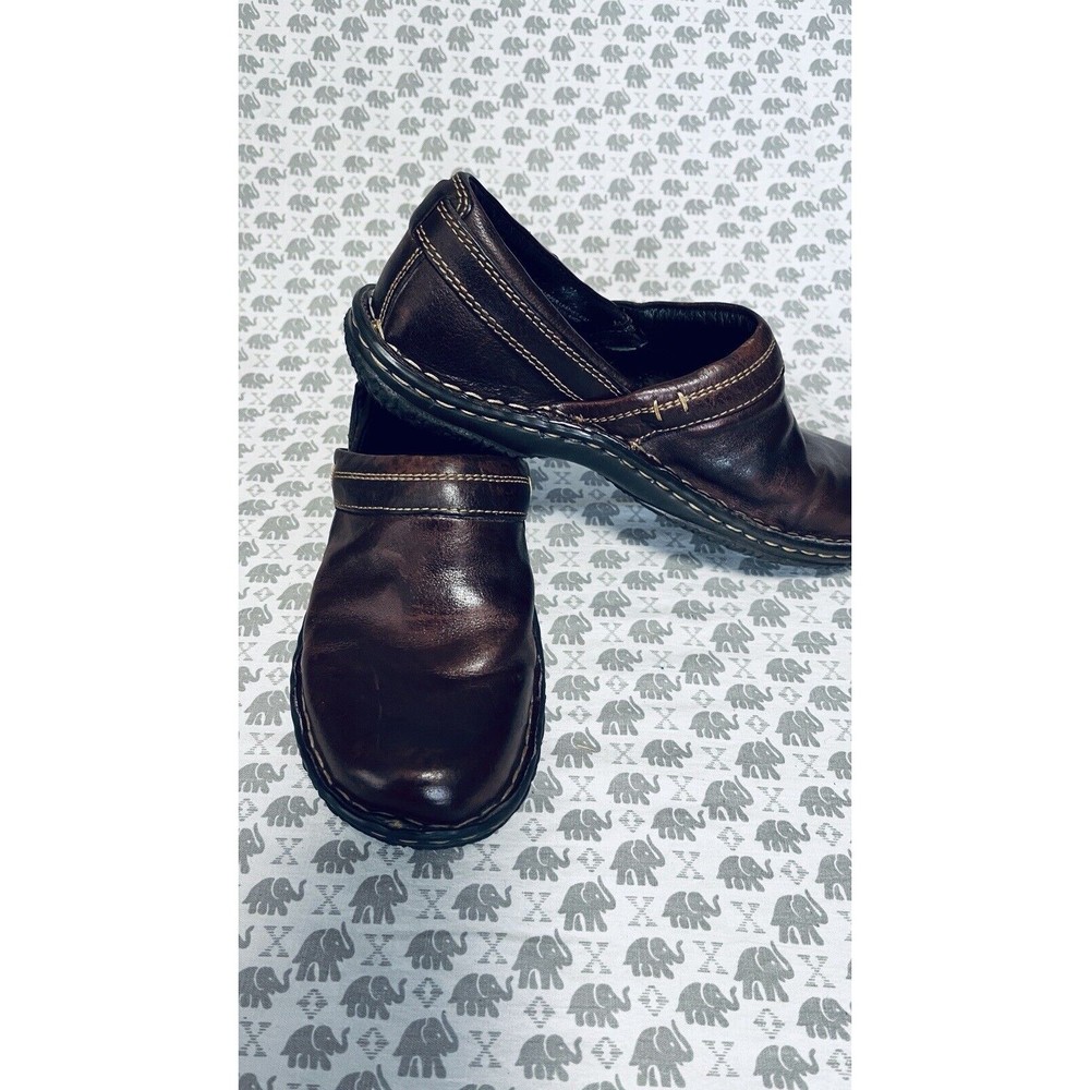 Born Shoes Womens 9.5 M Slip On Flats Brown Leather Casual Round Toe